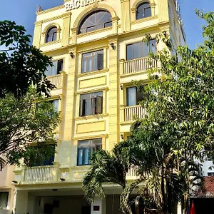 *** Hotel Bac Nam My Khe Vietnam